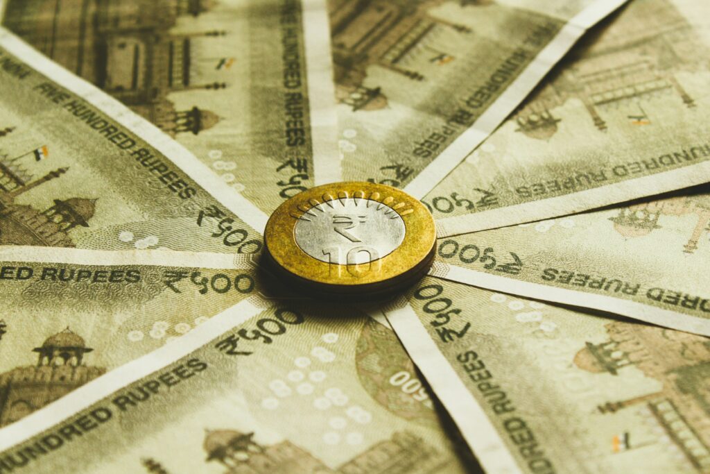 India's Forex Reserves Drops By $8.4 Billion To $644.3 Billion: RBI