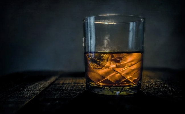 "VIP Lounge, Free Transport": Cops 'Invite' Drunk Drivers On New Year's Eve