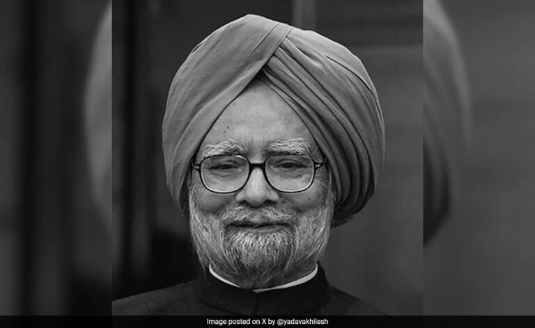 "Manmohan Singh Will Always Be Remembered As A Good PM": Akhilesh Yadav