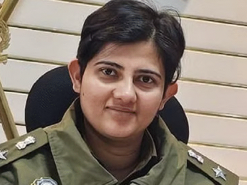 SP बद्दी केस में गृह सचिव और DGP को नोटिस:हाईकोर्ट ने स्पष्टीकरण मांगा, याचिका में इल्मा अफरोज की शीघ्र नियुक्ति का आग्रह
