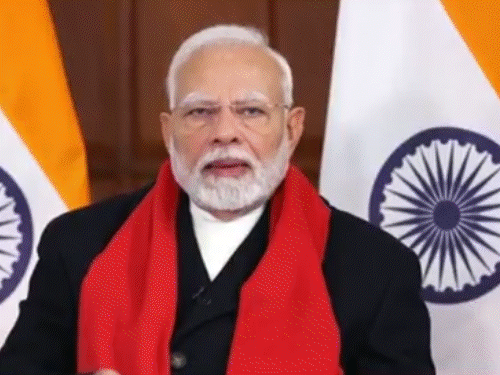PM मोदी ने 71 हजार लोगों को जॉइनिंग लेटर बांटे:कहा- डेढ़ साल में करीब 10 लाख पक्की नौकरी दी, पहले की सरकारों ने ऐसा नहीं किया