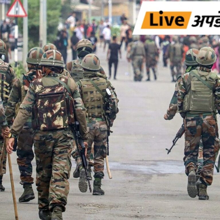 भास्कर अपडेट्स:भारतीय सेना ने संयुक्त अभियान में मणिपुर में हथियार और गोला-बारूद बरामद किया