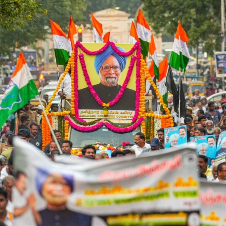 हरदीप पुरी बोले- एकता स्थल पर 2 स्मारक की जगह:लेकिन कांग्रेस बड़ी जगह चाहती है, इसके लिए ट्रस्ट बनेगा, वाजपेयी के समय यही हुआ था