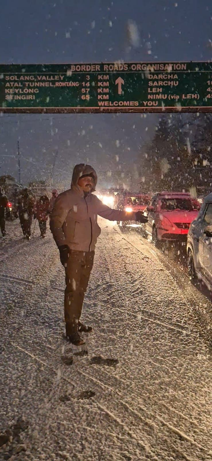 5,000 Tourists Stranded In Himachal's Kullu Rescued Amid Heavy Snowfall