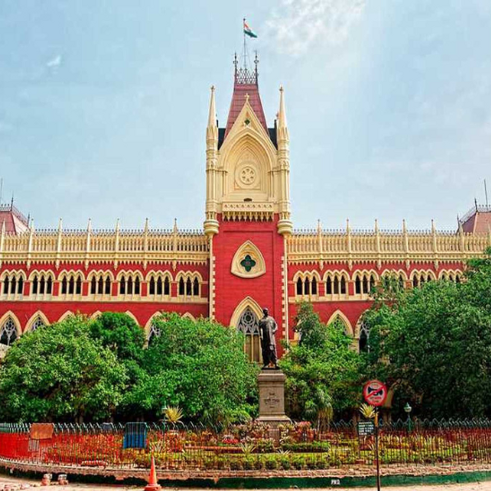 पत्नी के रिश्तेदार-दोस्त घर पर पड़े रहते थे, तलाक मिला:कोर्ट ने कहा- इच्छा के खिलाफ ऐसा होने पर पति की जिंदगी मुश्किल हो गई, ये क्रूरता