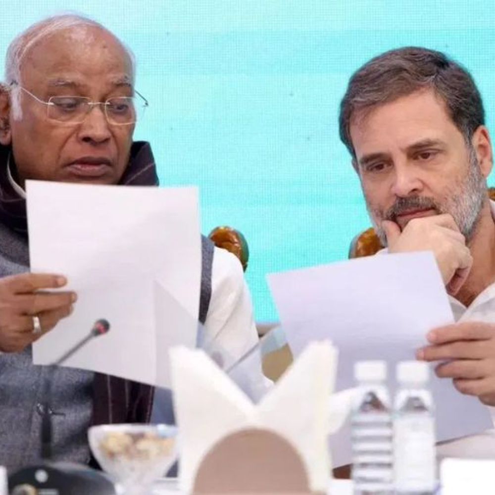 दिल्ली विधानसभा चुनाव, कांग्रेस ने छठी लिस्ट जारी की:तिमारपुर से लोकेंद्र चौधरी, रोहतास नगर से सुरेशवती चौहान को टिकट; 70 सीटों पर कैंडिडेट पूरे