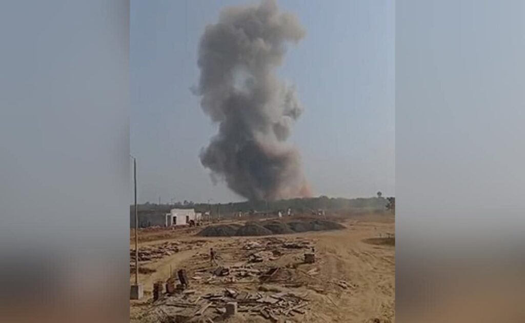 D Fadnavis Grants Rs 5 Lakh Relief To Ordnance Factory Blast Victims' Families