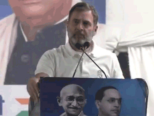 राहुल बोले- मोदी-केजरीवाल एक जैसे:दोनों अडाणी पर एक शब्द नहीं बोलते; केजरीवाल का जवाब- राहुल को कांग्रेस बचाना है, मुझे देश