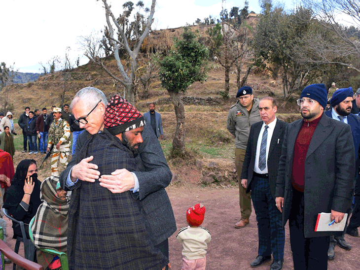जम्मू-कश्मीर में रहस्यमयी मौतों की वजह 'जहर':केंद्रीय मंत्री बोले- इंफेक्शन, वायरस या बैक्टीरिया के सबूत नहीं मिले; अबतक 17 की मौत