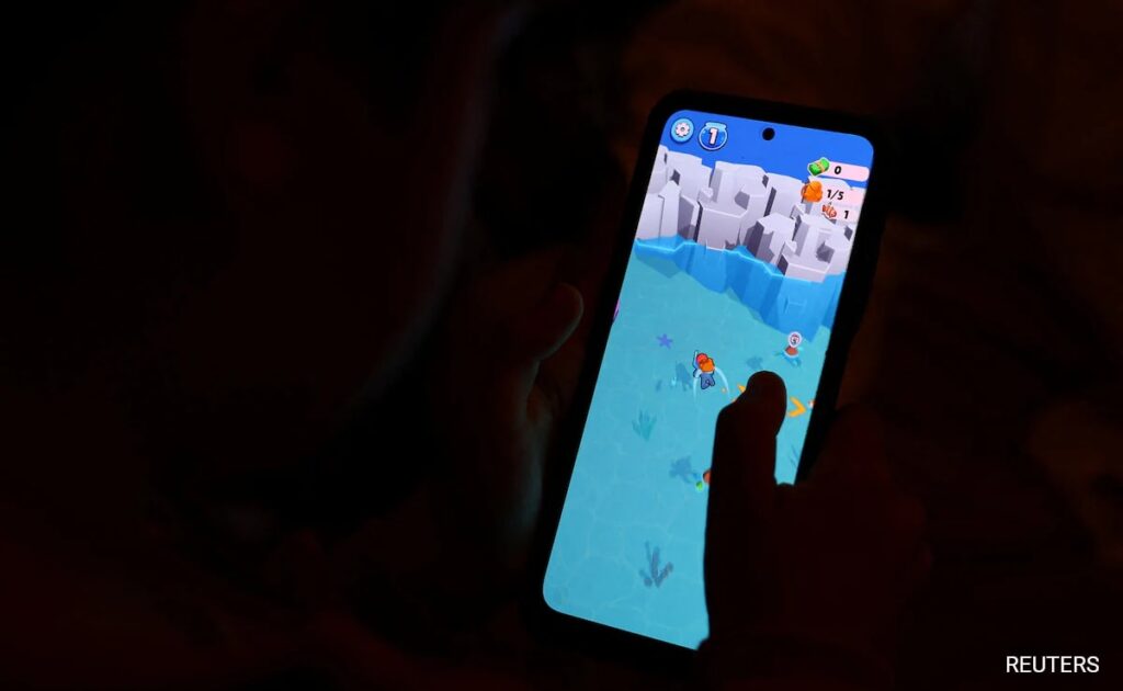 Teen Allegedly Dies By Suicide After Being Stopped From Playing Mobile Game