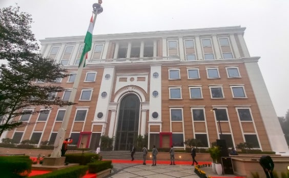In New Congress Headquarters, Leaders Who Quit Party Also Find A Place