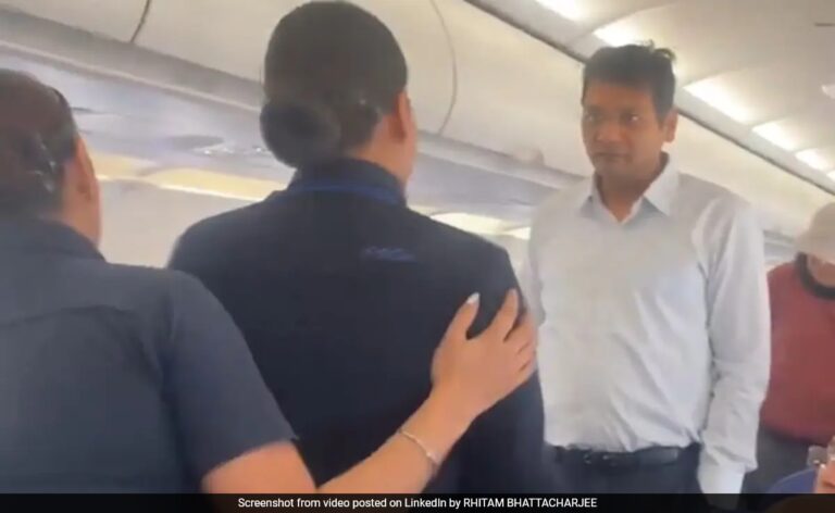 IndiGo Passenger Slams Crew For "Unprofessional Behaviour", Airline Reacts