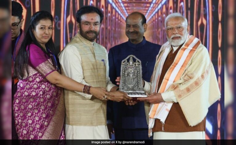 PM Modi Attends Sankranti Celebrations At Minister Kishan Reddy's Home