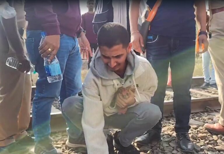Jalgaon Rail Horror: Photo At Train Station Is Son's Last Memory Of Mother