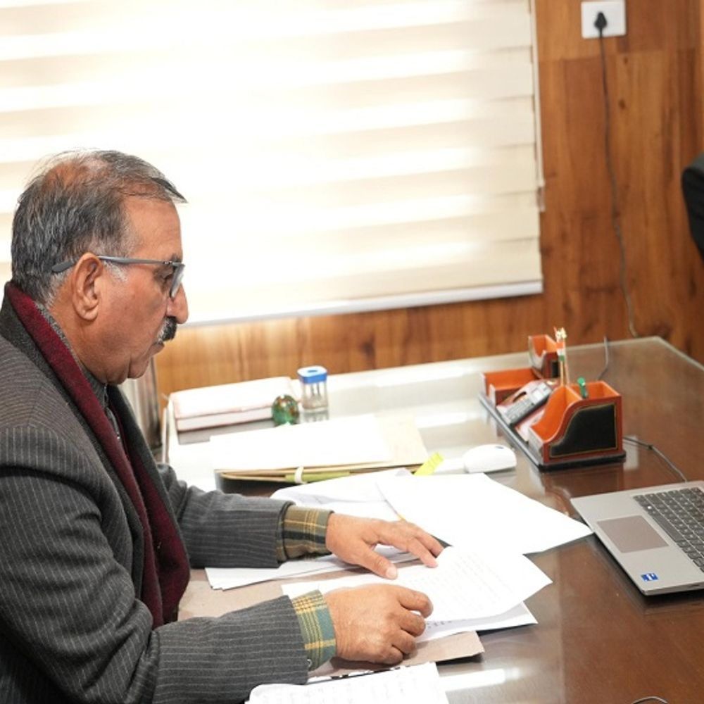 हिमाचल में ड्रग्स केस साढ़े तीन गुना बढ़े:अमित शाह की राष्ट्रीय सुरक्षा बैठक में शामिल हुए CM सुक्खू, नशा तस्करी पर बनाई रणनीति