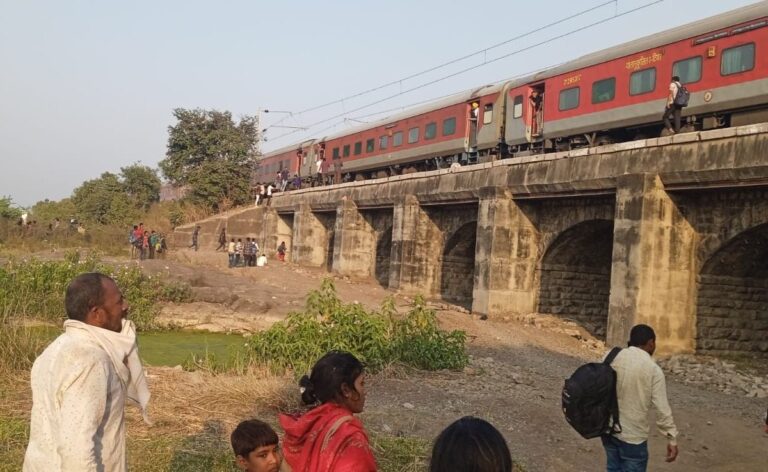 Railway Safety Commissioner To Probe Maharashtra Train Accident