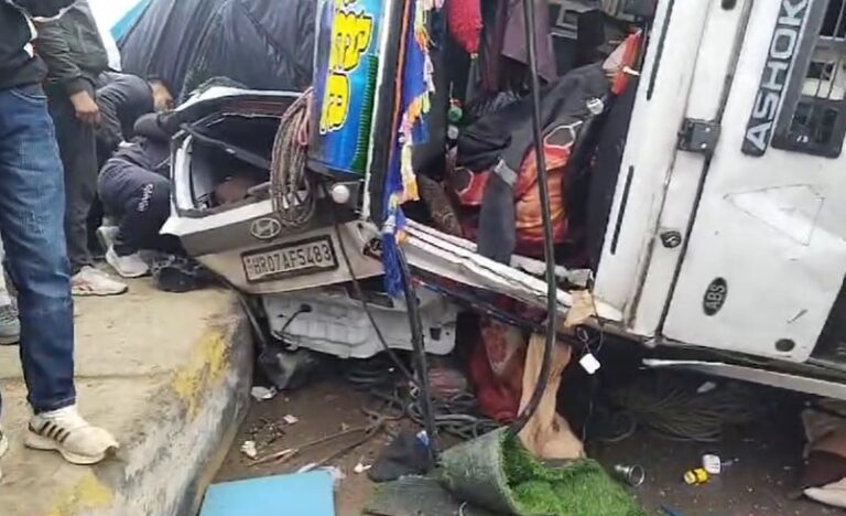 4 Dead In Multi-Vehicle Collision Due To Fog On Highway In Haryana