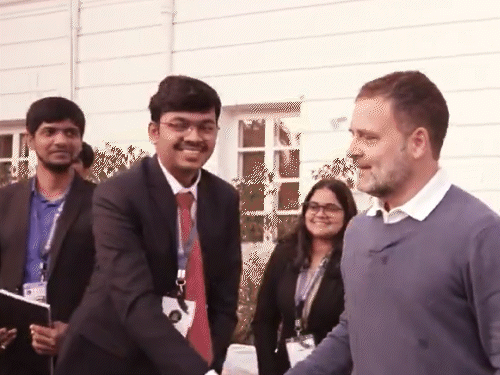 राहुल बोले- एजुकेशन में प्राइवेटाइजेशन सही नहीं:IIT स्टूडेंट से कहा- भाजपा विकास को लेकर आक्रामक, हम संसाधनों को बराबर बांटना चाहते हैं