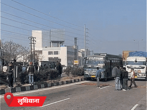 दलित संगठनों ने अमृतसर-दिल्ली हाईवे जाम किया:लुधियाना में दुकानें बंद कराईं, जालंधर में भी प्रदर्शन; अंबेडकर की मूर्ति तोड़ने वाले पर NSA की मांग