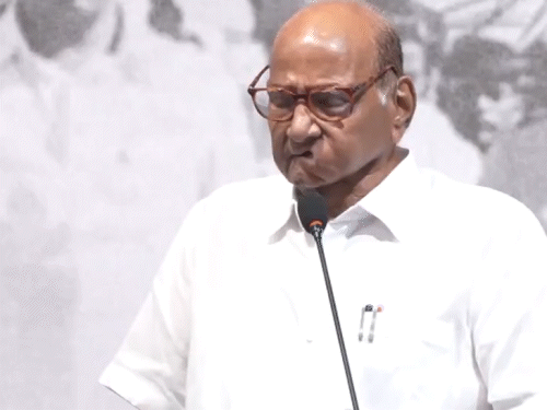 शरद पवार बोले- शाह पद की गरिमा कायम रखें:गृह मंत्री ने कहा था- पवार की विश्वासघात की राजनीति भाजपा ने 20 फीट जमीन में दफना दी