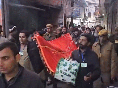 उर्स में पाकिस्तान सरकार की चादर पेश:जायरीन बोले- हिंदुस्तान-पाकिस्तान एक हो, दुआ करेंगे, ख्वाजा साहब की शान में गीत गाए