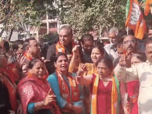 चंडीगढ़ मेयर चुनाव-क्रॉस वोटिंग में BJP की हरप्रीत जीतीं:16 पार्षद थे, 19 वोट मिले; पिछले चुनाव में धांधली का मामला सुप्रीम कोर्ट पहुंचा था