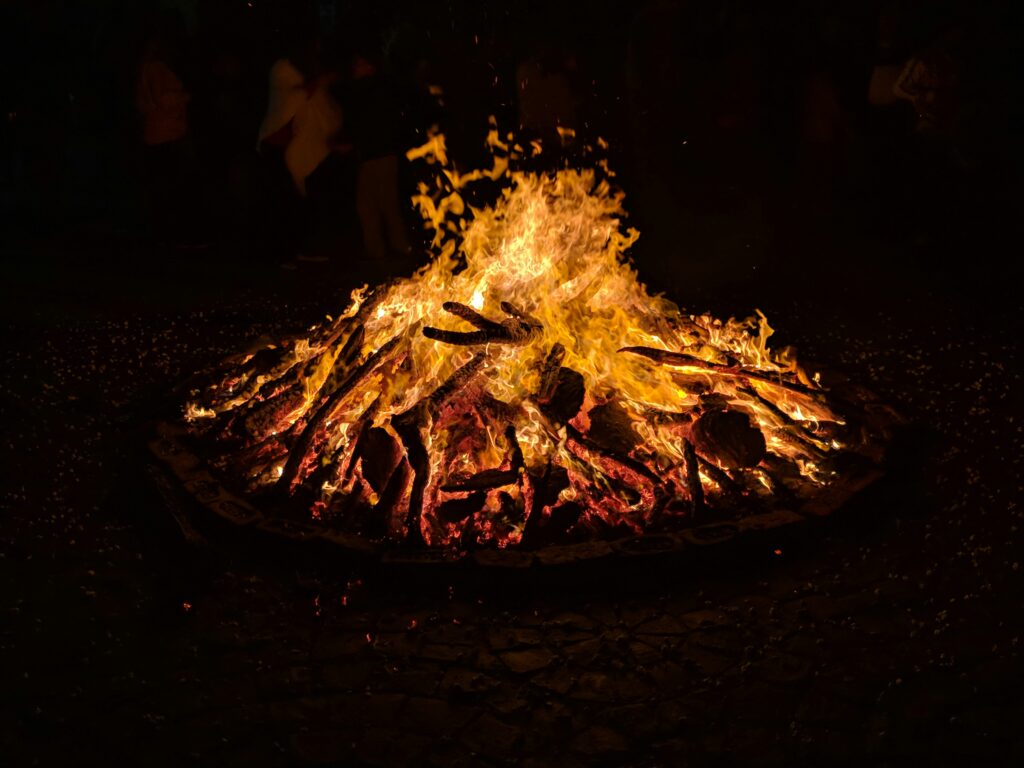 Uttarakhand Couple Light Fireplace To Beat Cold, Die Of Suffocation