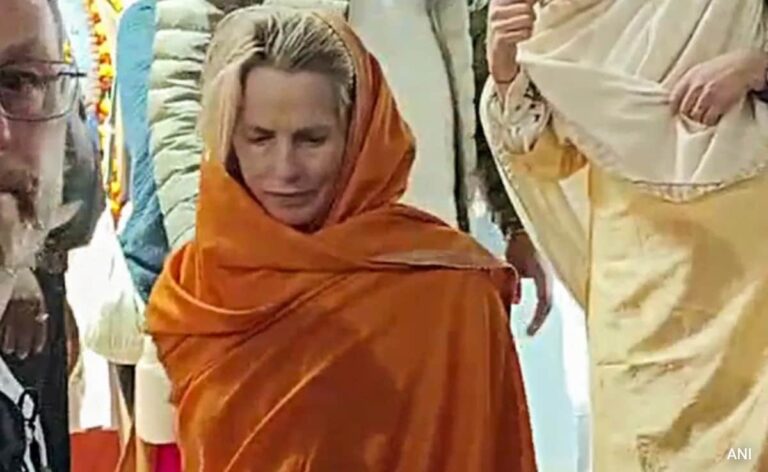Steve Jobs' Wife Falls Ill At Maha Kumbh: "Never Been To Such Crowded Place"