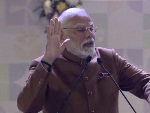 PM बोले- गांव का विकास पहले भी हो सकता था:मोदी का इंतजार क्यों करना पड़ा; जिन्हें किसी ने नहीं पूछा, हमने उन्हें पूजा है