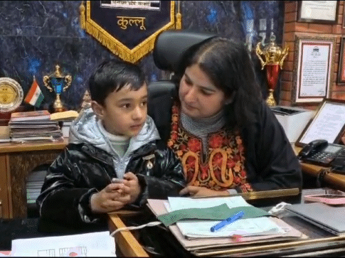 हिमाचल के सक्षम को 'यंगेस्ट मैप जीनियस' खिताब:5 साल की उम्र में चौथा नेशनल रिकॉर्ड;10 सेकेंड में ढूंढ लेता कोई भी कंट्री