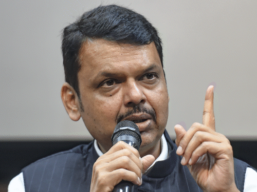 महाराष्ट्र CM फडणवीस​​​​​​​ ने शरद पवार को चाणक्य कहा:शरद-अजित के एक होने की चर्चा पर बोले- राजनीति में कुछ भी मुमकिन है