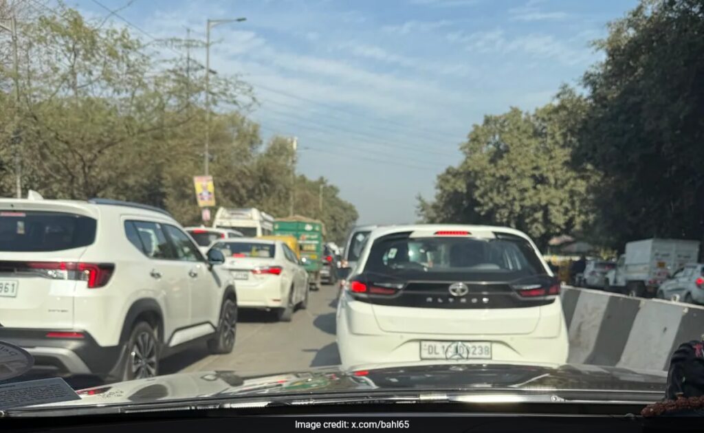 Traffic Movement In Delhi Hit Due To Republic Day Parade Dress Rehearsal