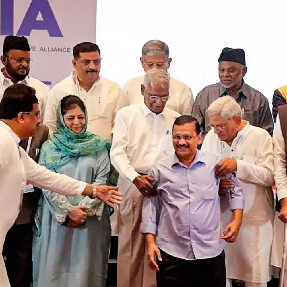 दिल्ली चुनाव में AAP को सपा-तृणमूल का सपोर्ट, कांग्रेस अकेली:अशोक गहलोत बोले- AAP हमारी विपक्षी, केजरीवाल बोले- कांग्रेस-भाजपा का गठबंधन उजागर