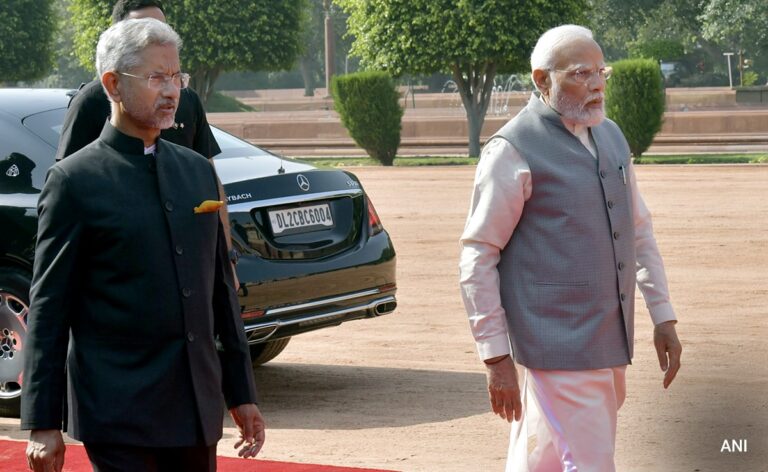 PM Modi Wishes S Jaishankar On His Birthday