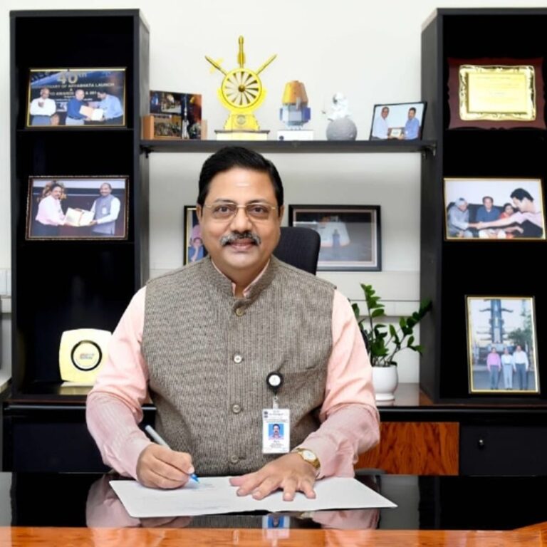 लिक्विड प्रोपल्शन सिस्टम्स सेंटर के नए डायरेक्टर बने एम मोहन:ह्यूमन स्पेस फ्लाइट सेंटर के डायरेक्टर रहे, चंद्रयान-1 के मून इम्पैक्ट प्रॉब प्रोजेक्ट के सिस्टम लीडर थे