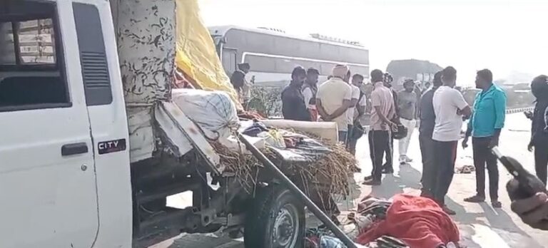 6 Dead After Truck Hits Vehicle Of Devotees Returning From Maha Kumbh In UP