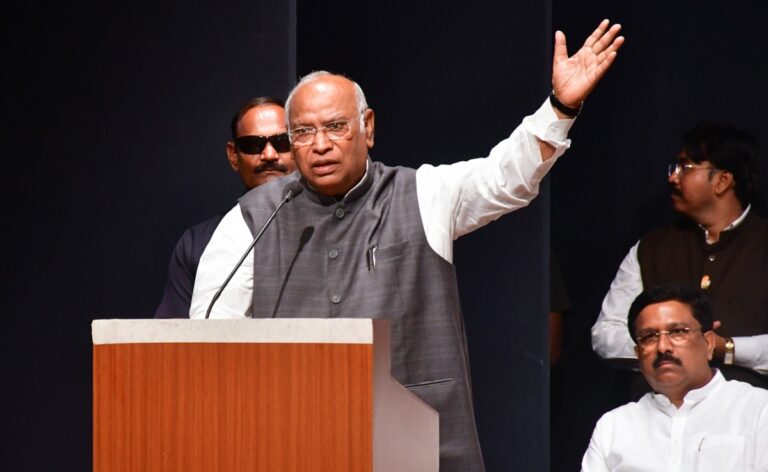 "Poll Body Making A Mockery Of Constitution": Congress
