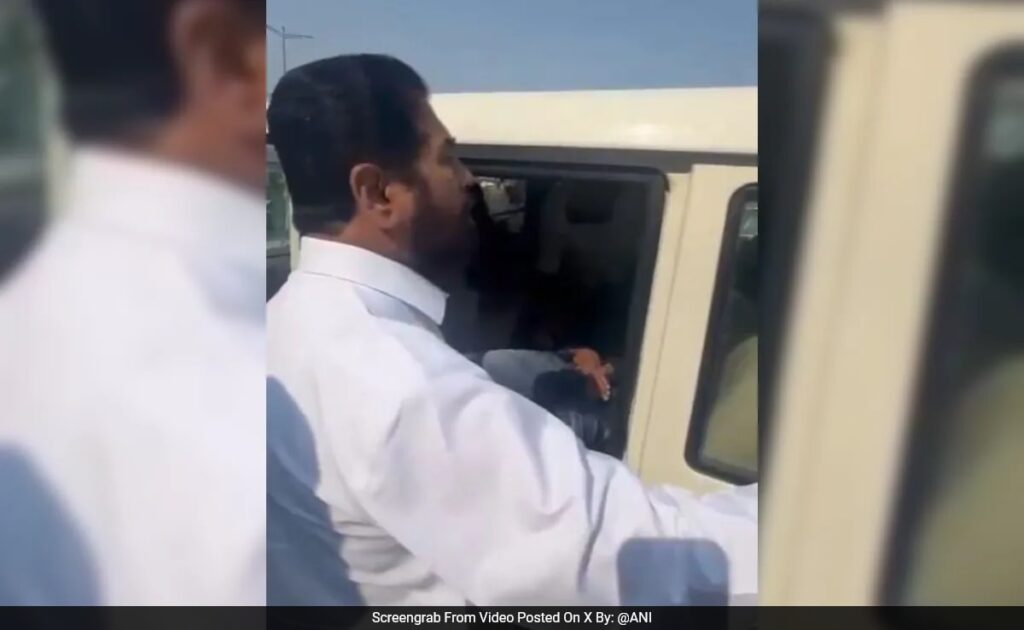 Video: Eknath Shinde Helps Man Injured In Road Accident