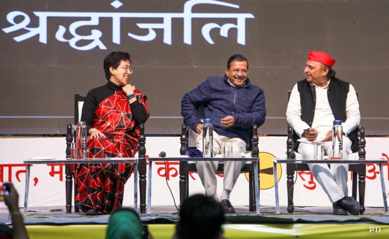 Delhi Polls: Akhilesh Yadav, Samajwadi Party MPs To Campaign For AAP