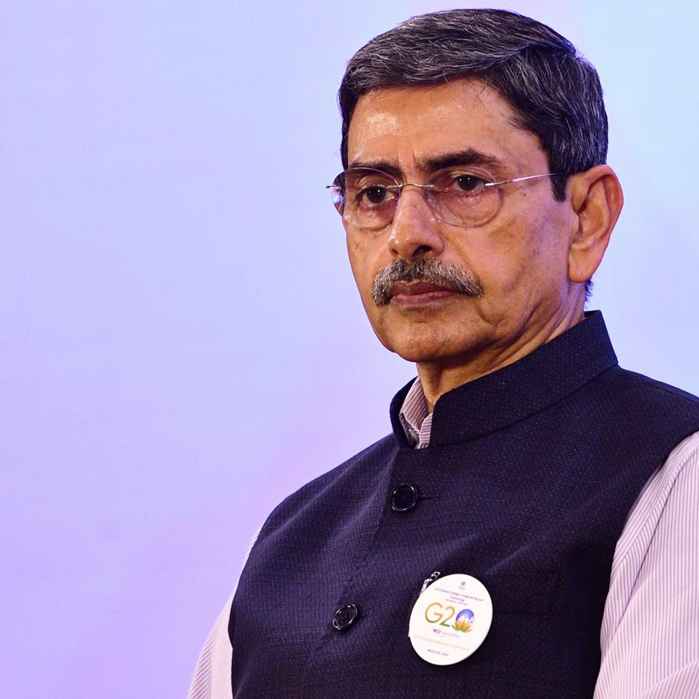 तमिलनाडु गवर्नर को हटाने के लिए सुप्रीम कोर्ट में याचिका:दावा- राज्यपाल लगातार संविधान का उल्लंघन कर रहे; राष्ट्रगान बजाने का आदेश देना उनका कर्तव्य नहीं