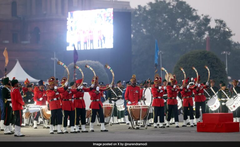 Foot-Tapping Music, Soulful Renditions Mark End Of Republic Day Celebrations