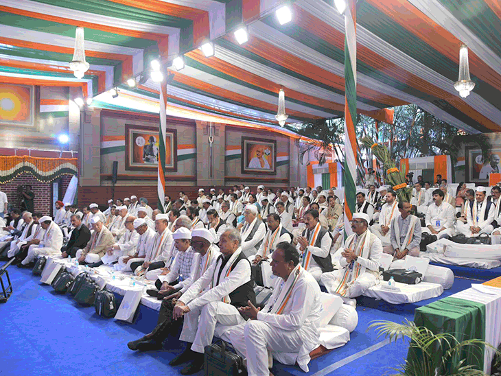 कांग्रेस का जय-बापू, जय-भीम, जय-संविधान अभियान 3 जनवरी से:देशभर में रैलियां निकाली जाएंगी; 26 जनवरी को अंबेडकर की जन्मस्थली में समापन होगा