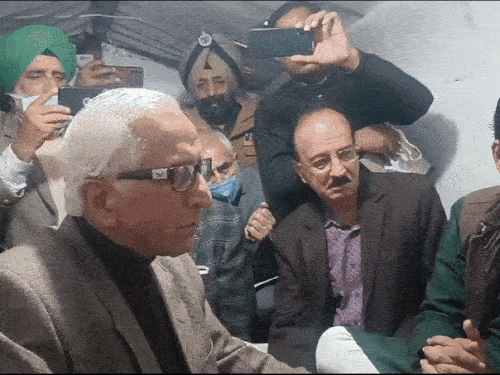 सुप्रीम कोर्ट की हाईपावर कमेटी डल्लेवाल से मिली:बोले- हमारे पास केंद्र से बातचीत कराने की अथॉरिटी नहीं; SC में 10 जनवरी को सुनवाई