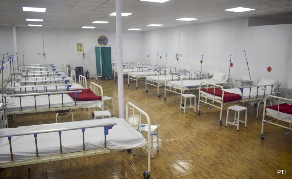 Man Unknowingly Consumes Fish Gall Bladder, Spends A Week In Hospital