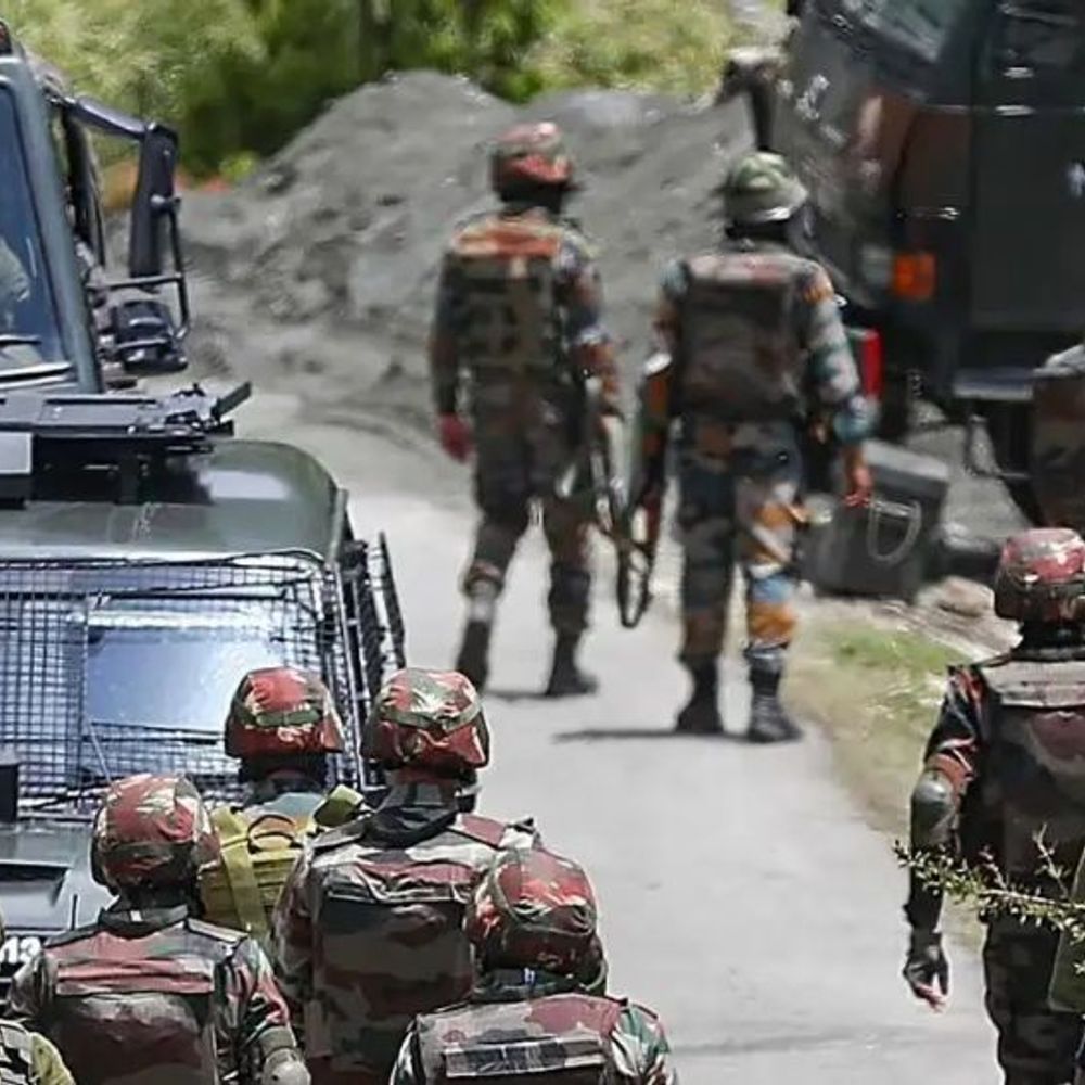 LoC के पास IED ब्लास्ट, 2 जवान शहीद, एक घायल:सेना की गश्त के दौरान धमाका; इलाके की घेराबंदी, सर्च ऑपरेशन जारी
