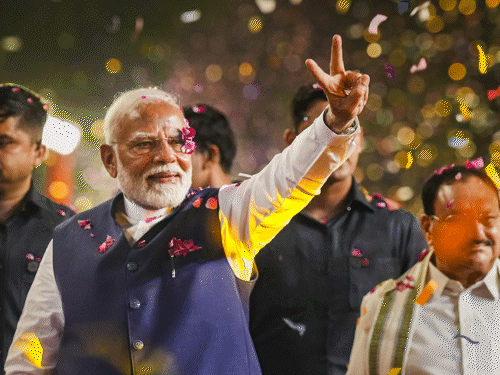 अब 21 राज्यों में भाजपा या गठबंधन की सरकार:मोदी के तीसरे टर्म में 8 राज्यों में चुनाव हुए, NDA 6 में जीती; दिल्ली में 26 साल बाद वापसी