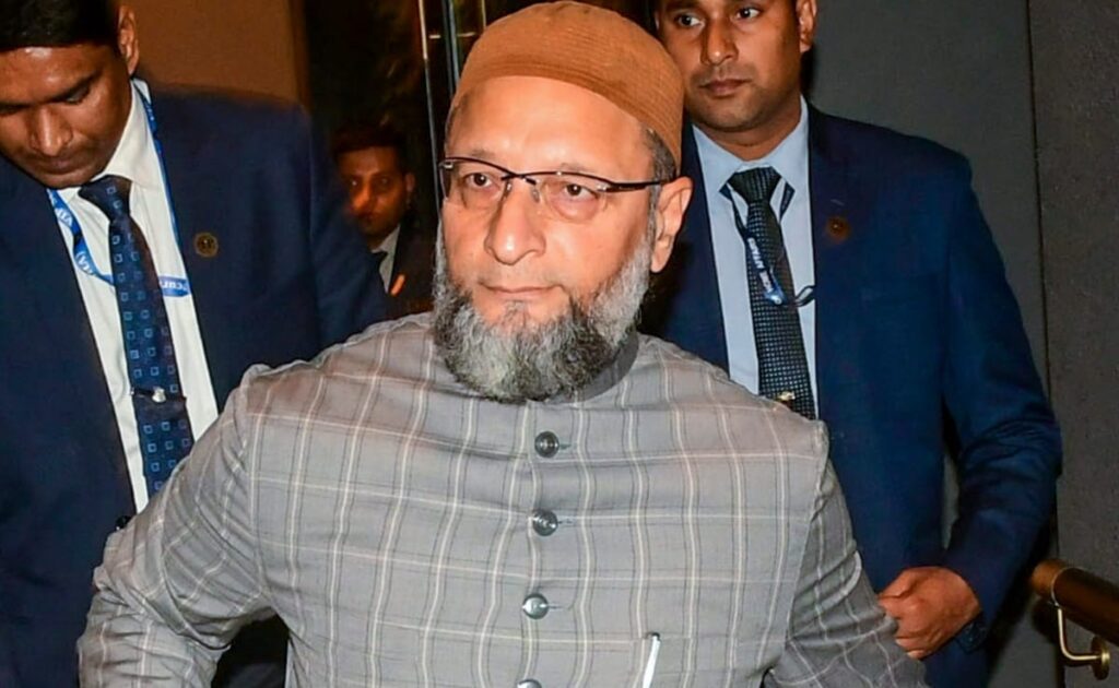 "It Will Lead To...": Asaduddin Owaisi Warns Centre Over Waqf Bill