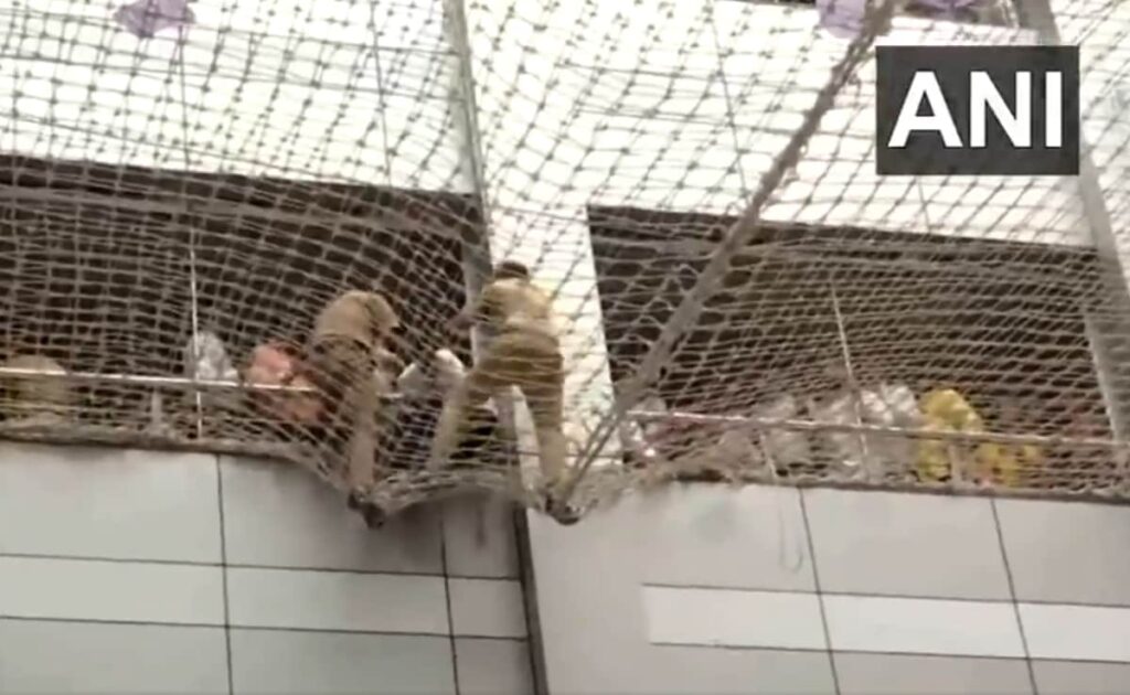 Man Jumps Off 7th Floor Of State Secretariat In Mumbai, Lands On Safety Net