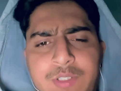 बाबा सिद्दीकी मर्डर का आरोपी जीशान विदेश भागा:VIDEO में बोला- पाकिस्तानी डॉन ने भारत से निकाला; दुश्मनों को चेतावनी- सिक्योरिटी काम नहीं आएगी