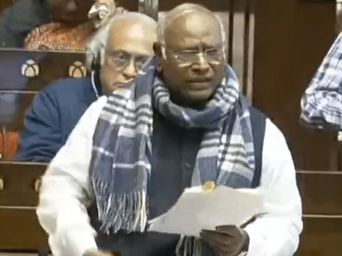राज्यसभा में भड़के खड़गे:पूर्व पीएम चंद्रशेखर के बेटे से बोले- चुप बैठ, तेरा बाप मेरा साथी था; धनखड़ ने कहा- बयान वापस लें